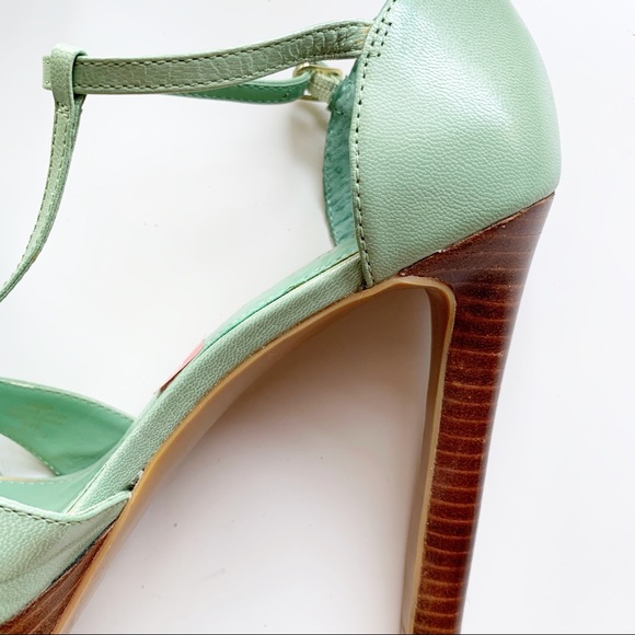 🛍SOLD 🛍Lauren by Ralph Lauren Frieda heels 6.5 - Picture 3 of 12